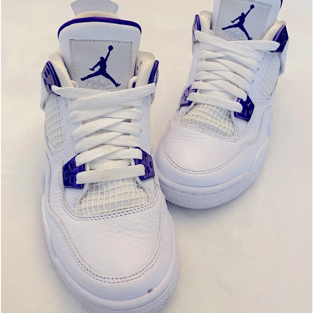 Jordan Kids White and Purple Sneakers